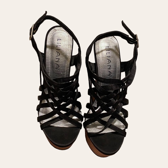 Liliana Vintage 90s Pink Satin and Black Super High Heel Platforms - Picture 2 of 4